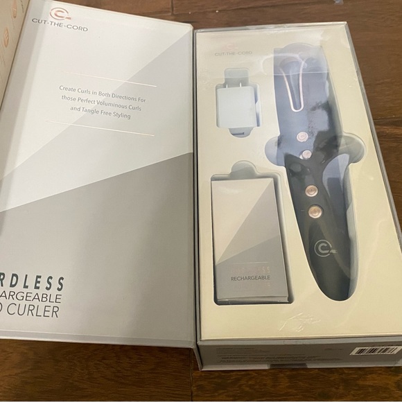 Cordless Hair Curler - Beautiful Curls - Picture 3 of 6